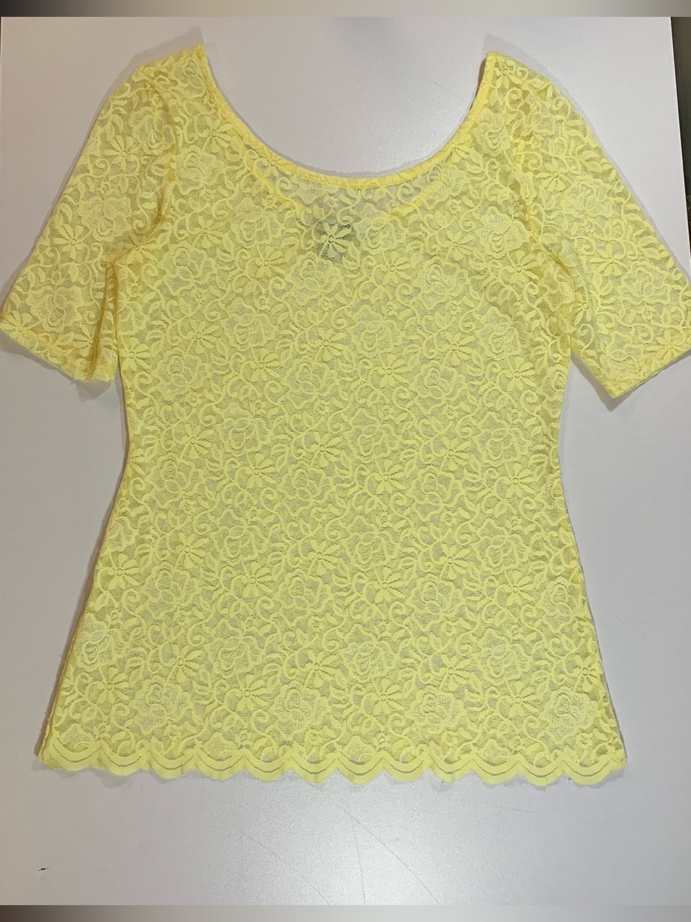 Y2K Forever 21 Lace Top M Butter Yellow Floral Vintage Made In USA 2000s Indie